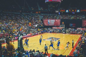 乐鱼体育App下载-北京国际冰雪节吸引众多运动爱好者，冰雪运动深入人心，2021北京国际冰雪运动展览会